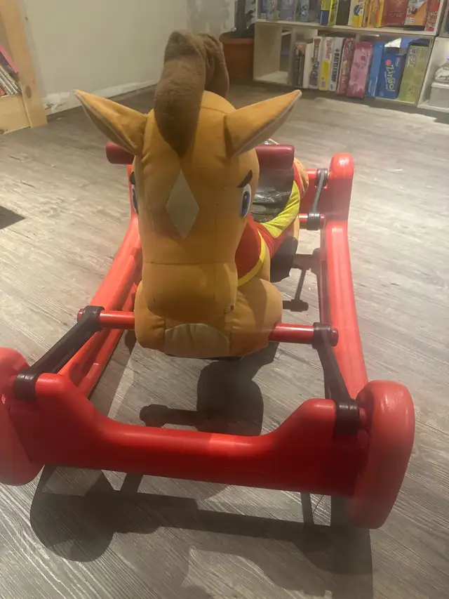 Radio Flyer Ride On Rocking Horse in Toys & Games in Mississauga / Peel Region - Image 2
