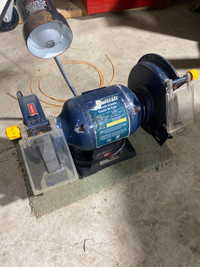 Bench grinder