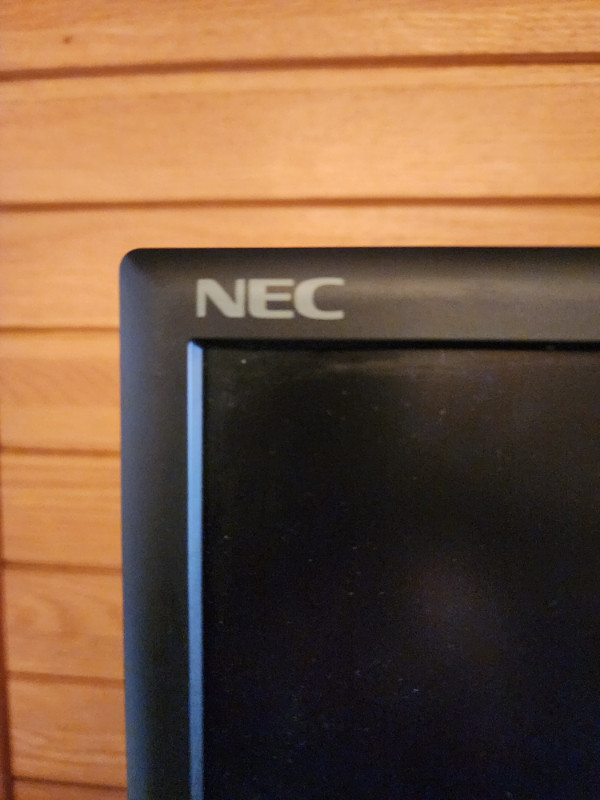 NEC LCD 22 Inch Widescreen CPU Monitor in Monitors in Edmonton - Image 2