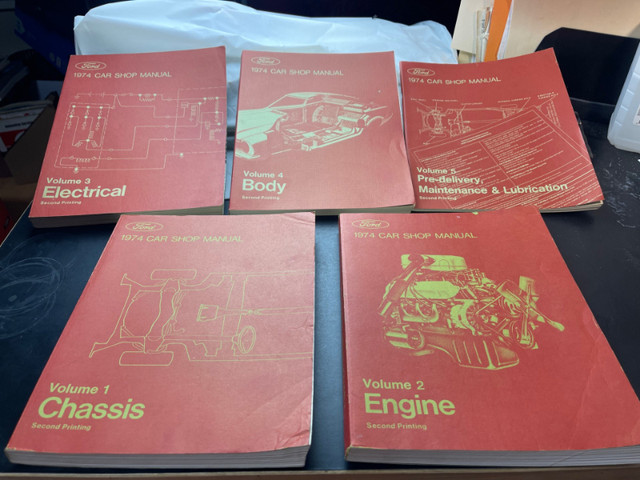 1974 FORD FIVE VOLUME CAR SHOP MANUAL SET #M1282 in Arts & Collectibles in Edmonton