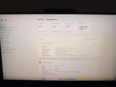  Lenovo ThinkCentre Tiny + Écran Lenovo 24” – i7 / 16GB RAM, View more
