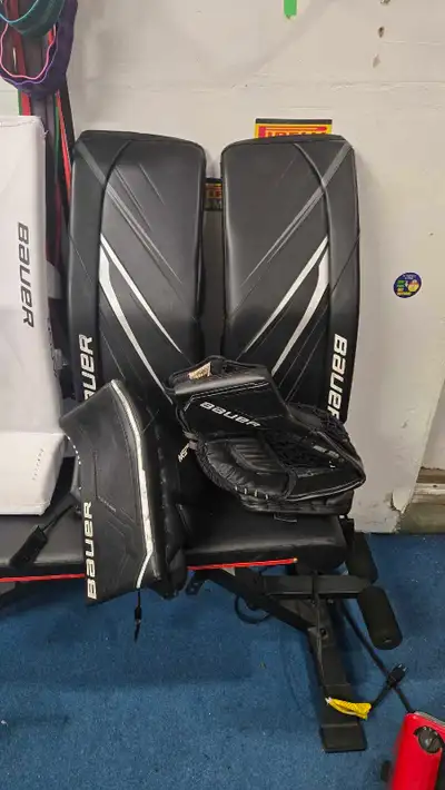 Bauer Goalie Gear Set intermediate , View more