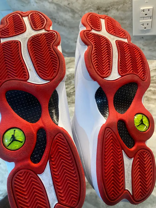 Air Jordan Retro 13 “Alternate History of Flight” *Worn Once in Men's Shoes in Markham / York Region - Image 4