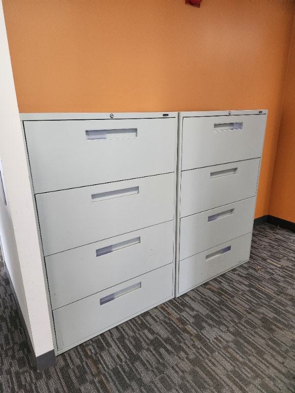 Urgently, used office furniture for SALE Desks City of Toronto Kijiji