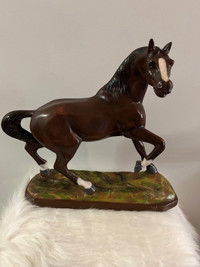 Gorgeous ceramic horse statue
