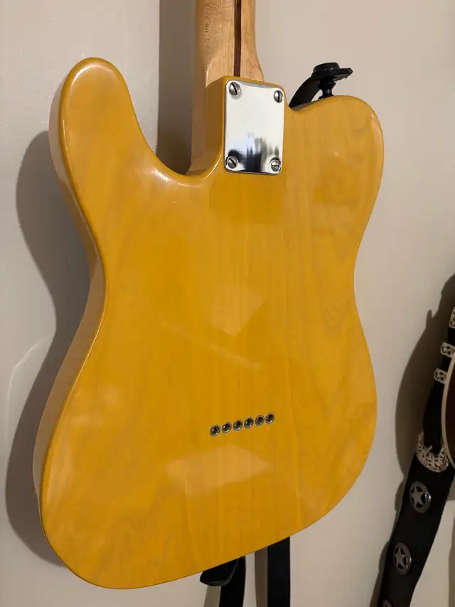 2002 fender telecaster American professional in Guitars in Barrie - Image 11