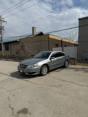 2013 Chrysler 200