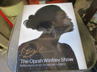 2010 OPRAH WINFREY SHOW COFFEE TABLE BOOK $10. TV MOGUL STAR