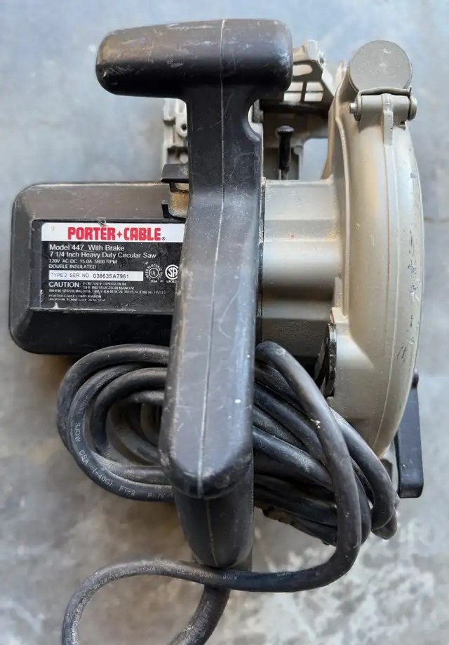 Porter-Cable 7 1/4 Inch Heavy Duty Circular Saw in Power Tools in Kawartha Lakes - Image 2