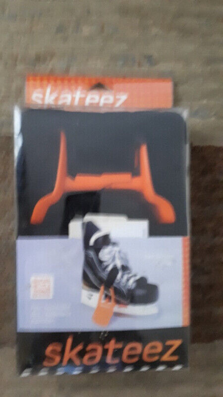 SKATES- Hockey, Figure, and Skate aids in Skates & Blades in Chatham-Kent - Image 2