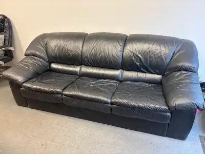 free sofa/couch, View more