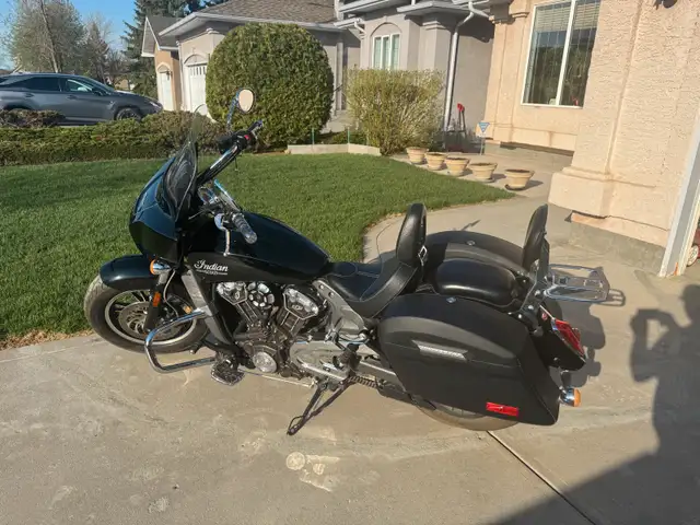 Indian Scout in Street, Cruisers & Choppers in Regina - Image 3