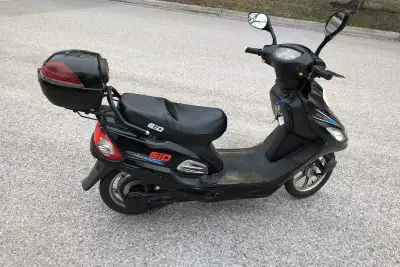 Ebike GIO 48 volt scooter, View more