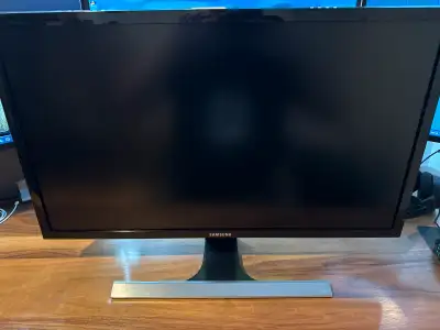 Samsung 28” 4K Monitor (U28E590D), View more