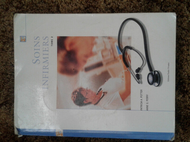 Divers manuels de soins infirmiers à vendre. dans Manuels  à Lévis - Image 3