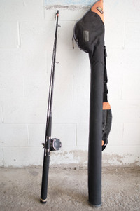 FISHING ROD WITH CASE