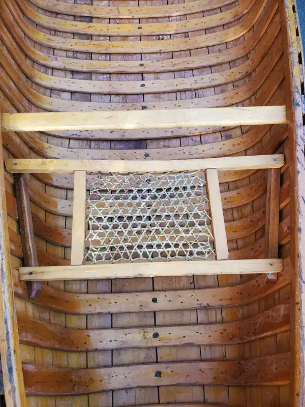 1974 Tremblay Huron 16’ Canoe in Canoes, Kayaks & Paddles in Comox / Courtenay / Cumberland - Image 6