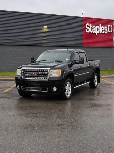 2012 GMC Sierra Denali 2500HD Duramax Diesel $12,000 Selling my 2012 GMC Sierra Denali 2500HD with t...