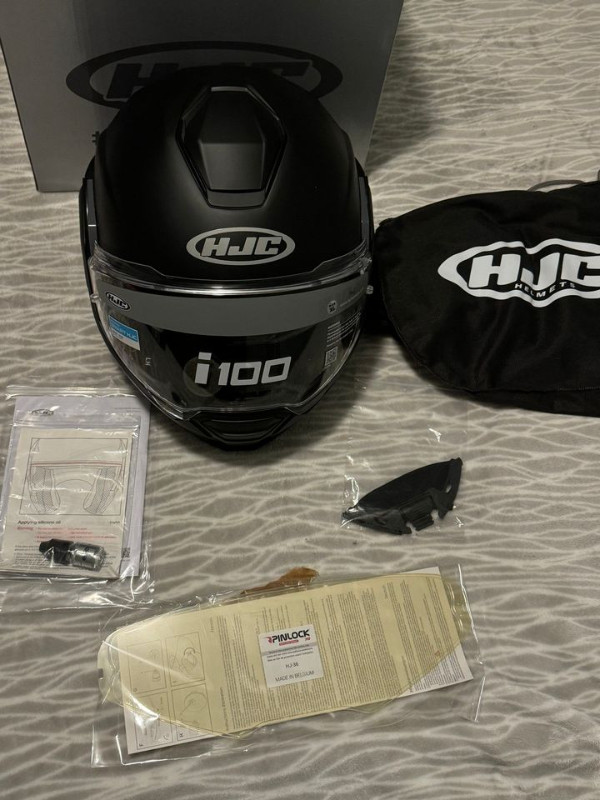 HJC MODULAR HELMET BRAND NEW IN BOX SIZE XL in Motorcycle Parts & Accessories in Charlottetown - Image 3