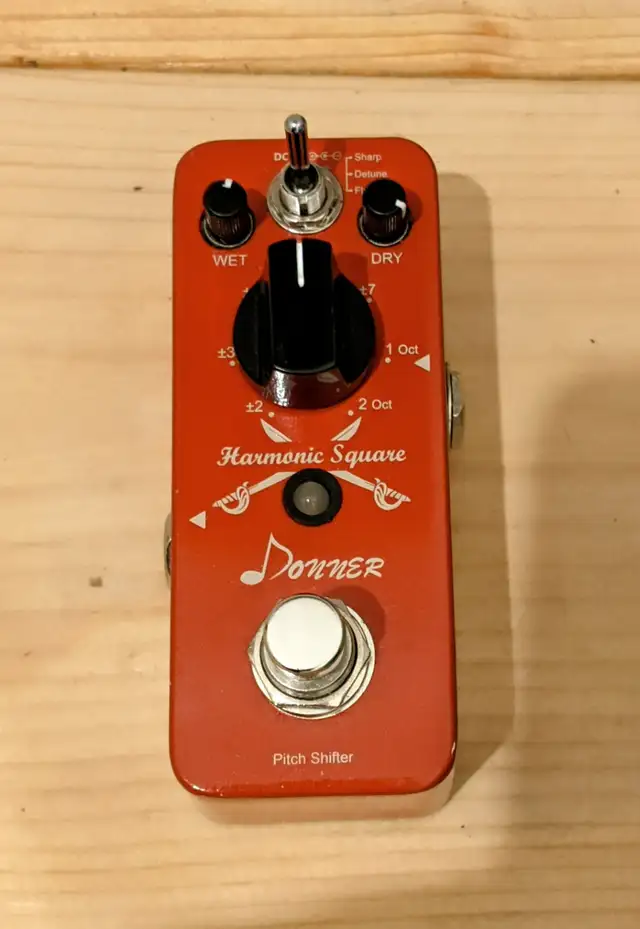 Donner Harmonic Square pitch shifter / octave pedal, good cond in Amps & Pedals in City of Toronto - Image 3