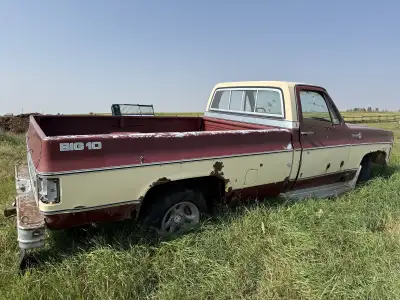 Drove and ran great before the ignition coil was removed for another truck. Would be great for someo...