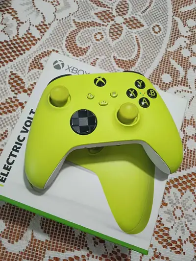 Xbox Controller Mint, View more