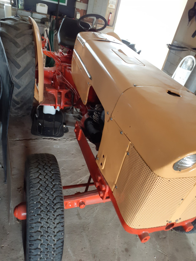 Case Tractor Model 311-B2 (Gas) Or Best Offer in Farming Equipment in St. Catharines - Image 2