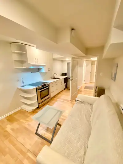 NAIT/Furnished Bach/July/Aug/Wifi
