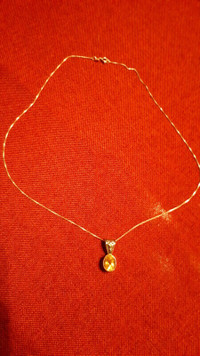 Cetrine and silver necklace