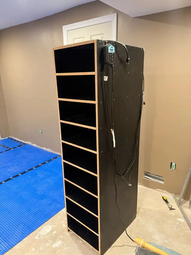 Snake Rack with 9 racks, thermostat and heater included. in Reptiles & Amphibians for Rehoming in Oakville / Halton Region - Image 3