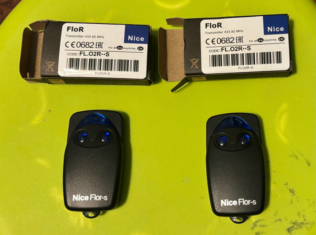 Nice FloR-S gate fob in Security Systems in Mississauga / Peel Region - Image 2