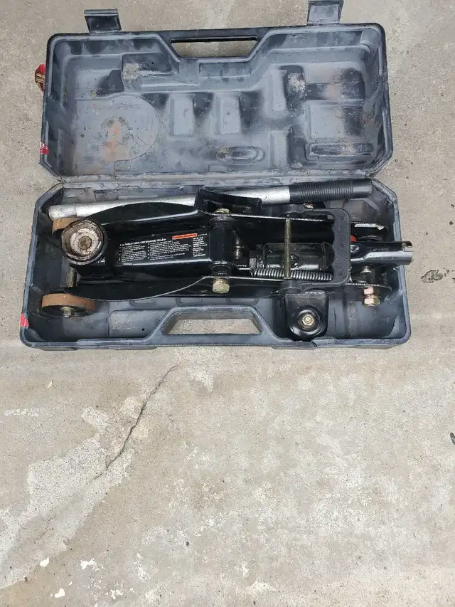 Husky  2 Tons car Jack65198307773698120
