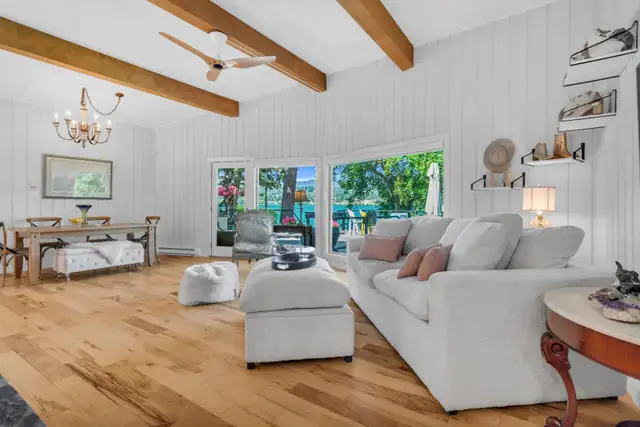 Lakefront Gem in Houses for Sale in Kelowna - Image 9