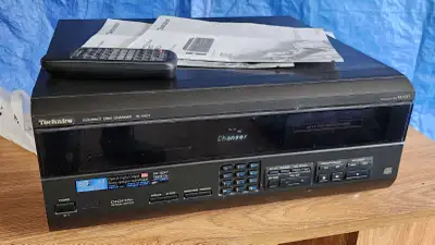Technics 60 CD Carousel, View more