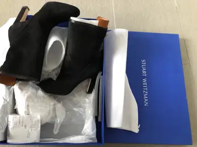 BNIB Stuart Weitzman boots, View more