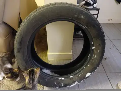 Set of 4 SUV winter tires. 215 55 17. Used but in good condition. Located in Andrew, Alberta. Must p...