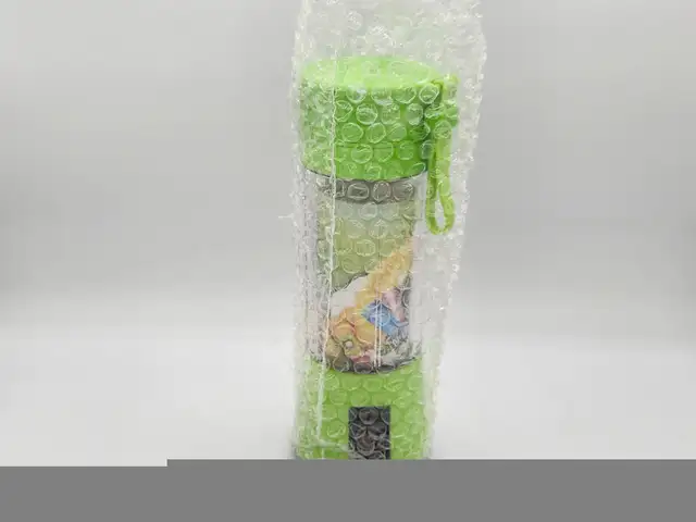 Portable and rechargeable battery juice blender 380ml green in Processors, Blenders & Juicers in West Island - Image 6
