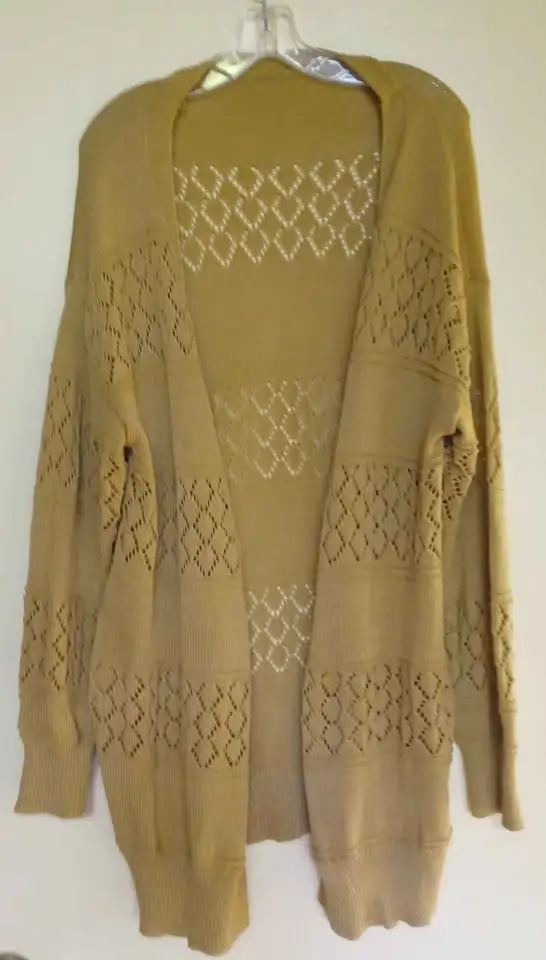 Long Open Cardigans in Women's - Tops & Outerwear in Kitchener / Waterloo - Image 4