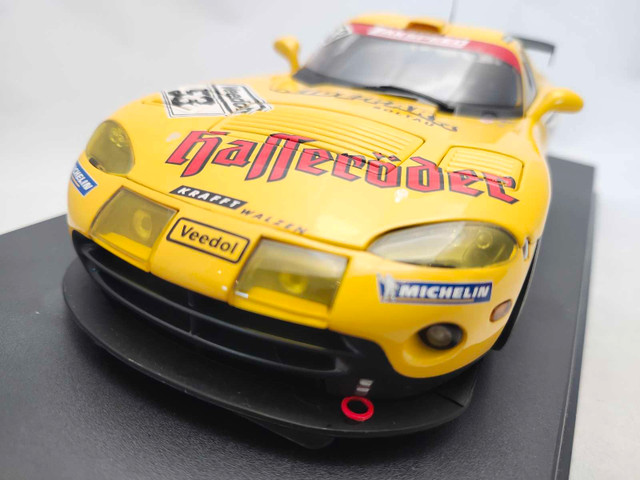 1999 Dodge Viper GTS-R Zakspeed Racing #53 1:18 Autoart Rare in Arts & Collectibles in Kawartha Lakes - Image 2