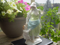 Herend Porcelain Figurine -" Mother and Child " - #5425 -