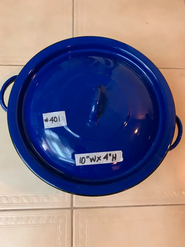 Enamel Pot -10"W x 4"H62863729966593124