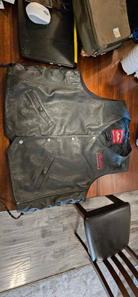 Indian motorcycle leather vest 3xl fits like 2xl