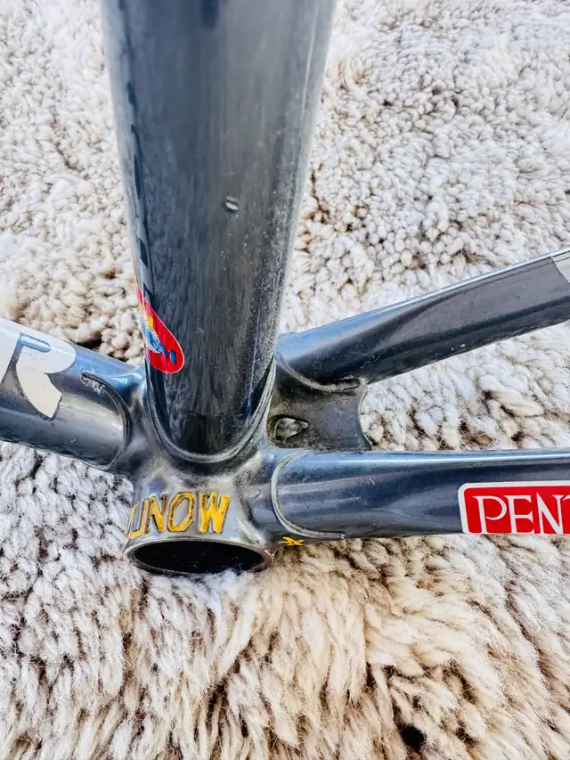 Zunow Z1 58 cm Vintage Bicycle Frame and Fork in Frames & Parts in City of Toronto - Image 7