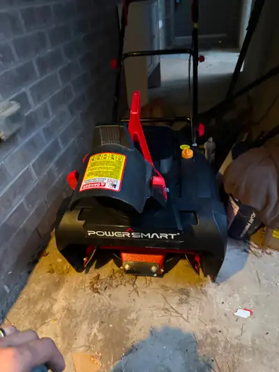 4 stroke snow blower unused 3 times, View more