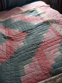 Size double log cabin quilt 