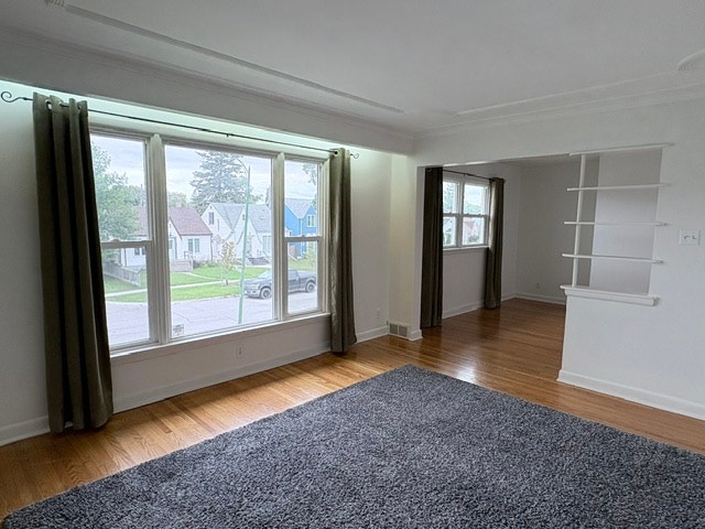 873 Dominion St. Duplex, 2 Bdrms, -  October 1, 2026 4
