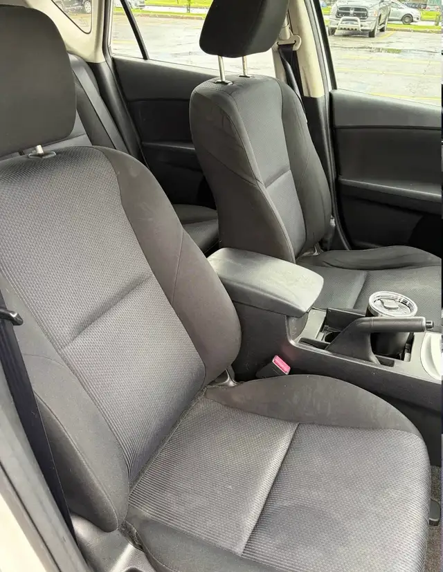 Mazda 3 2011527572009454161924