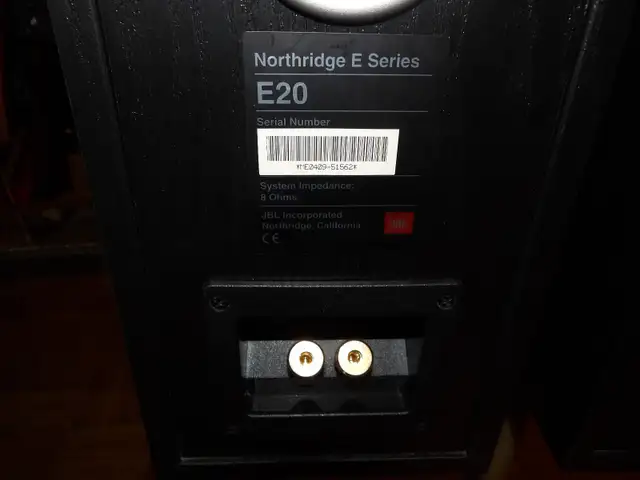 JBL E20 bookshelf speakers, CONSIDERING TRADES in Speakers in Gatineau - Image 5