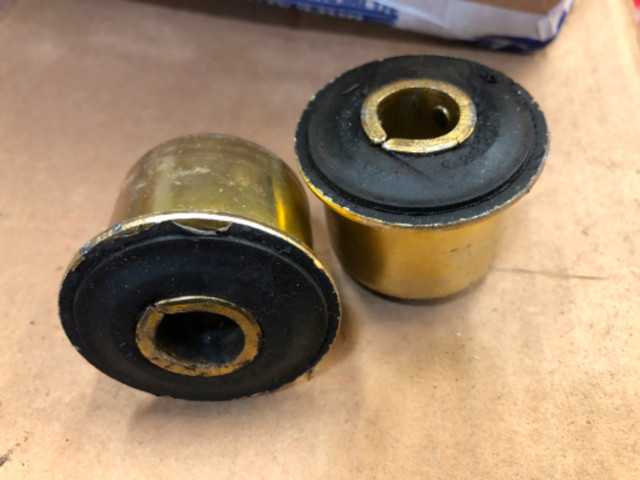 OBS FORD TRUCK AXLE PIVOT BUSHING in Other Parts & Accessories in Bedford - Image 3