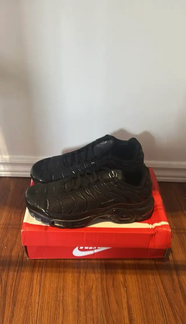 Nike TN black  in Men's Shoes in Hamilton - Image 3